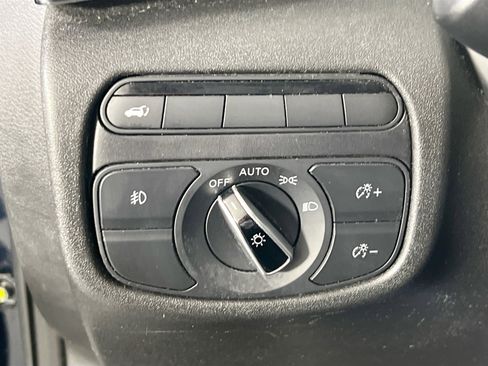 Used 2019 INFINITI QX50 Luxe image 10