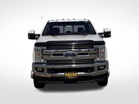 Used 2017 Ford F350 Lariat w/ Lariat Ultimate Package AWD/4WD image 42