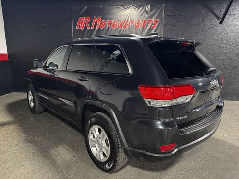 Used 2015 Jeep Grand Cherokee Laredo w/ Quick Order Package 23E AWD/4WD image 3