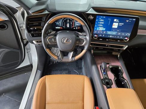 Certified 2025 Lexus RX 350 Premium image 17