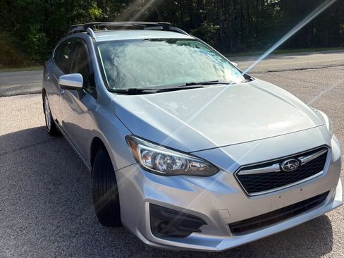 Used 2017 Subaru Impreza 2.0i Premium AWD/4WD image 8