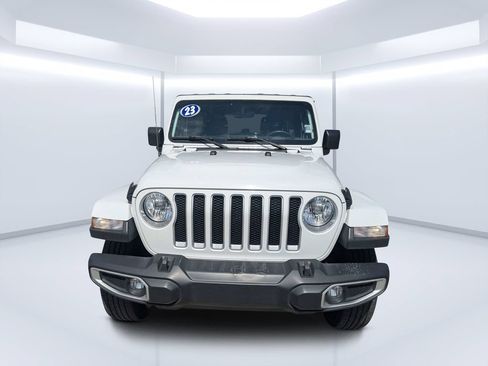 Used 2023 Jeep Wrangler Unlimited Sahara AWD/4WD image 8