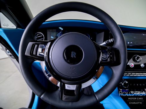 Certified 2025 Rolls-Royce Spectre image 16
