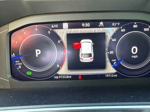 Certified 2024 Volkswagen Tiguan SEL R-Line AWD/4WD image 13