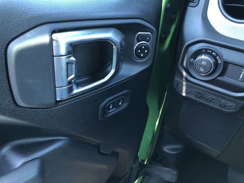 New 2026 Jeep Gladiator Sport image 20