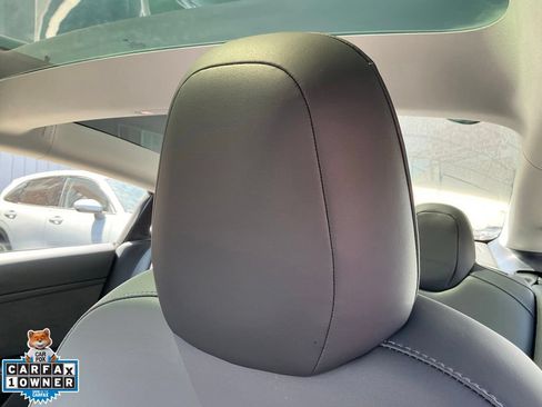 Used 2022 Tesla Model 3 Long Range AWD/4WD image 20