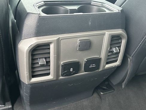 Used 2022 Ford F250 Lariat w/ Lariat Ultimate Package AWD/4WD image 27
