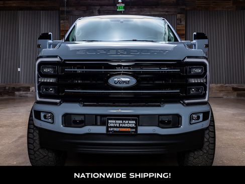 Used 2026 Ford F250 Platinum w/ Platinum Plus Package image 4