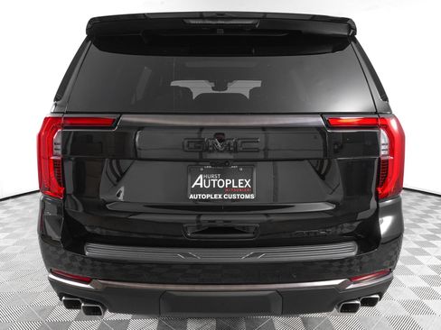 Used 2026 GMC Yukon AT4 Ultimate AWD/4WD image 6