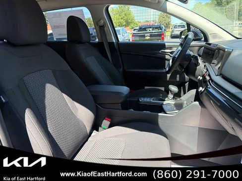 New 2026 Kia Sportage LX w/ LX Convenience Package AWD/4WD image 11