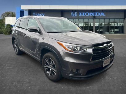 Used 2016 Toyota Highlander XLE