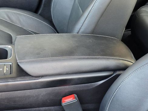 Used 2019 Ford Fusion Titanium FWD image 8