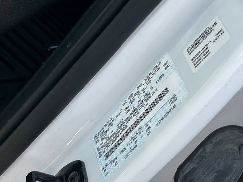 Used 2023 Ford F150 XLT AWD/4WD image 16