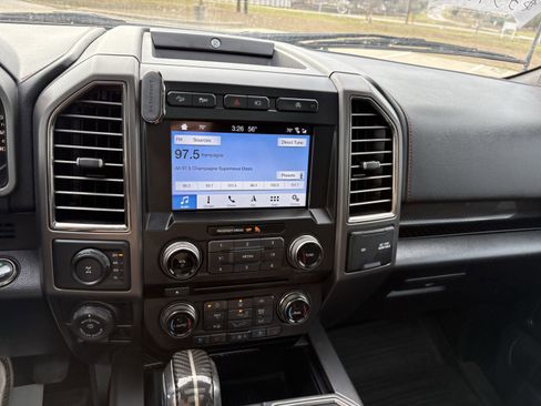 Used 2018 Ford F150 Raptor w/ Equipment Group 802A Luxury image 16