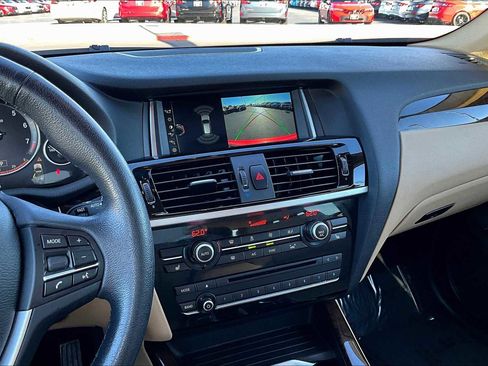 Used 2017 BMW X3 xDrive28i image 6
