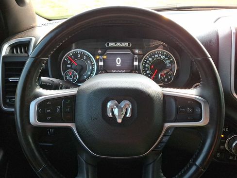 Used 2021 RAM 1500 Big Horn AWD/4WD image 19