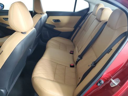 Used 2024 Nissan Sentra SV w/ SV Premium Package image 13