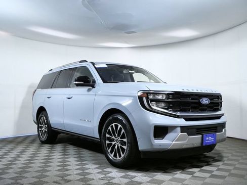 Certified 2025 Ford Expedition Platinum AWD/4WD image 1