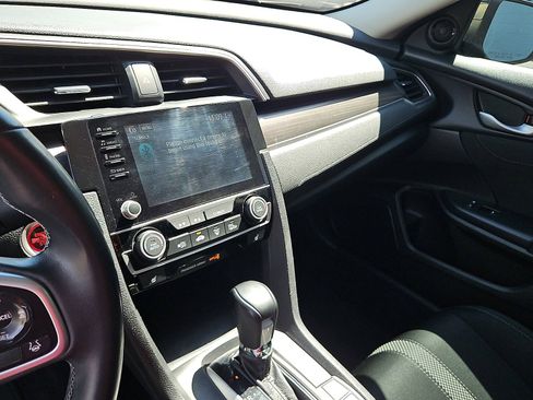 Used 2020 Honda Civic EX image 15