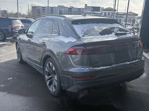Used 2025 Audi Q8 Premium Plus image 3
