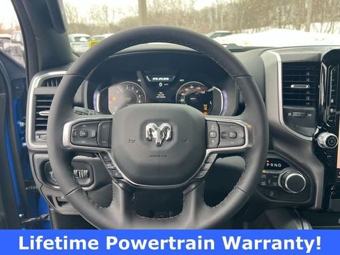 New 2026 RAM 1500 4x4 Crew Cab image 20