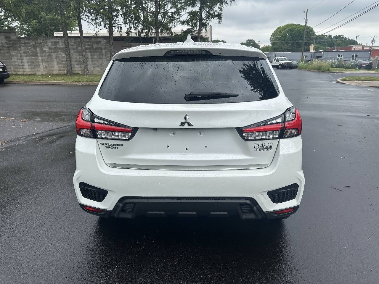 Used 2020 Mitsubishi Outlander Sport ES FWD image 7