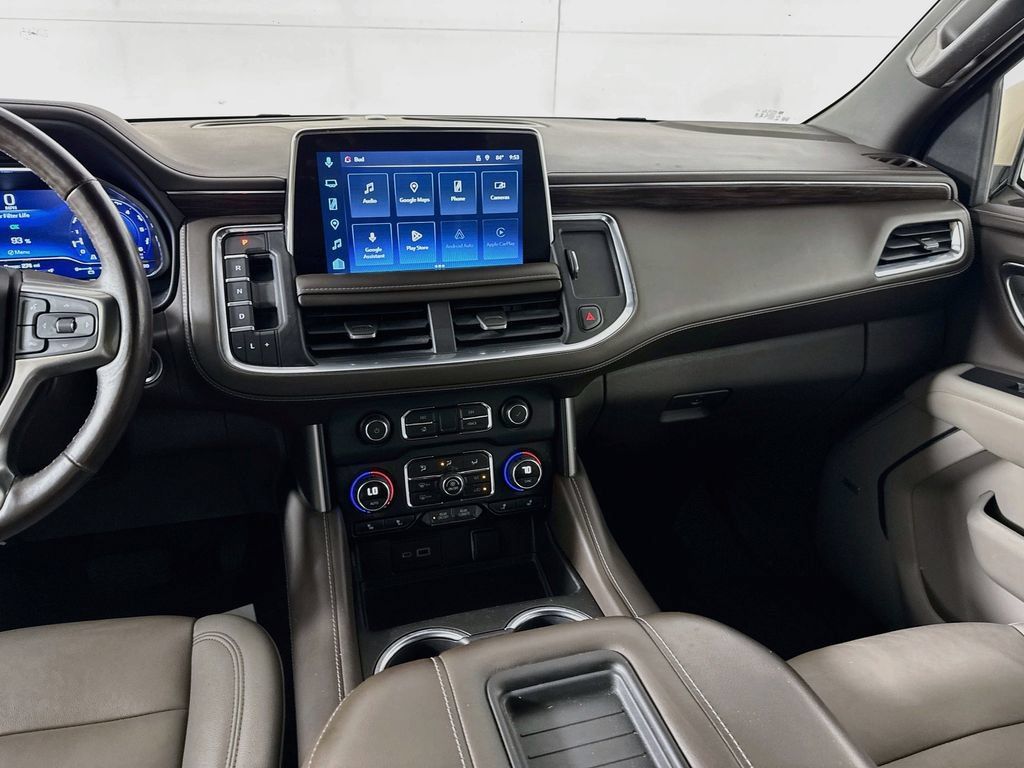 Used 2022 Chevrolet Tahoe LT w/ Luxury Package RWD image 30