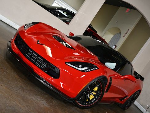 Used 2017 Chevrolet Corvette Z06 w/ Z07 Performance Package image 78