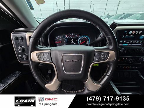 Used 2018 GMC Sierra 1500 Denali w/ Denali Ultimate Package AWD/4WD image 12