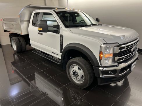 New 2025 Ford F550 4x4 Supercab Super Duty image 1