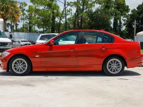 Used 2010 BMW 328i Sedan RWD image 3