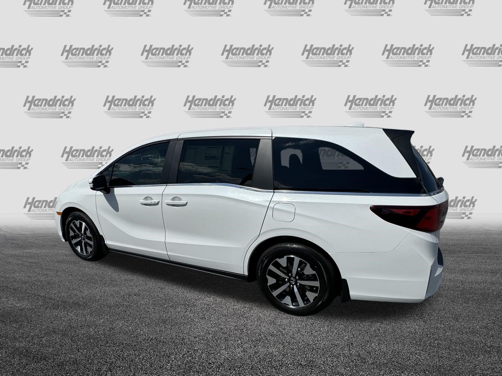 New 2027 Honda Odyssey EX-L image 7