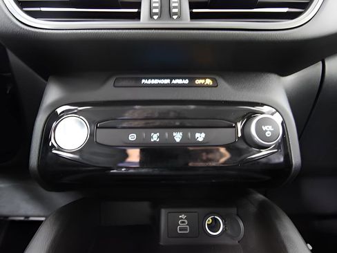 Used 2024 Ford Escape SE FWD image 30