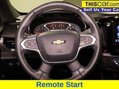 Used 2023 Chevrolet Traverse LT image 11