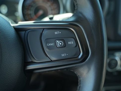 Used 2022 Jeep Wrangler Sport AWD/4WD image 24