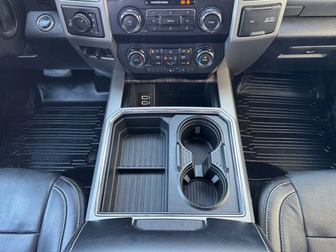 Certified 2019 Ford F250 Lariat w/ Lariat Ultimate Package image 11