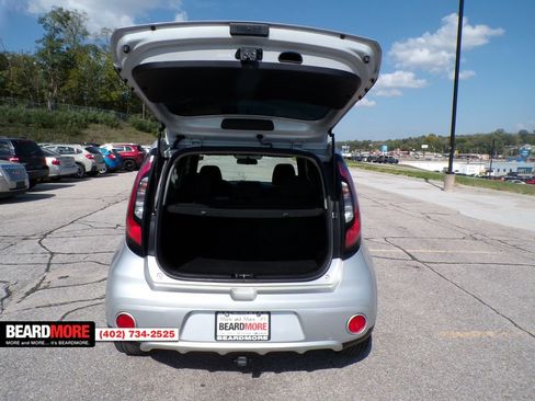 Used 2018 Kia Soul + image 14