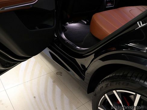 Certified 2024 BMW X5 M60i AWD/4WD image 31