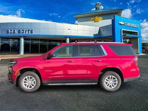 Used 2025 Chevrolet Tahoe LS AWD/4WD image 7