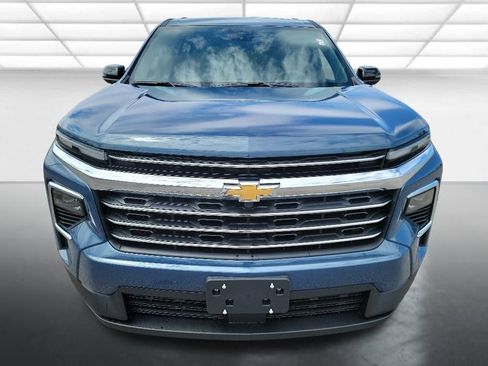 New 2026 Chevrolet Traverse LT AWD/4WD image 2