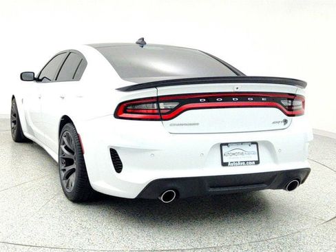 Used 2022 Dodge Charger SRT Hellcat w/ Harman/Kardon Audio Group image 6