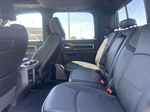 New 2026 RAM 2500 Laramie AWD/4WD image 20