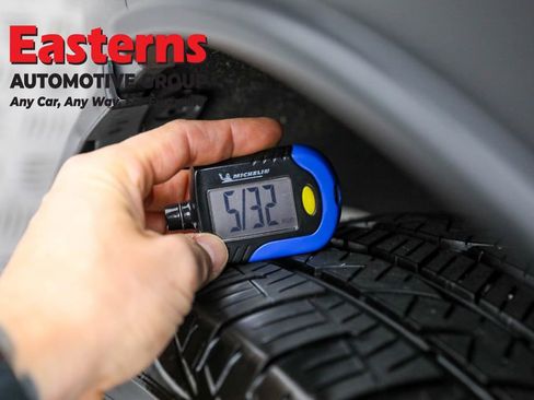 Used 2020 Chevrolet Blazer LT image 29