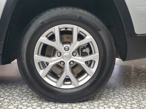 Used 2022 Jeep Grand Cherokee L Limited image 6