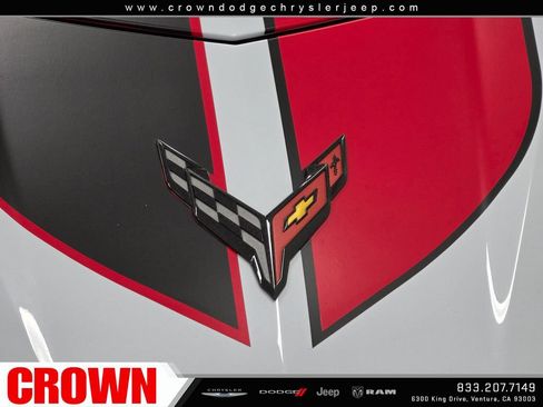 Used 2024 Chevrolet Corvette Stingray Premium Conv w/ Z51 Performance Package RWD image 12