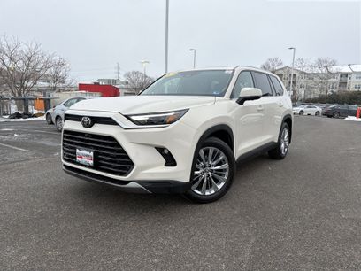 Used 2024 Toyota Grand Highlander Platinum