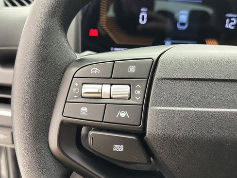Used 2025 Kia K4 FWD image 18