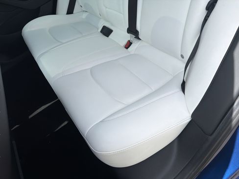 Used 2021 Tesla Model 3 Standard Range Plus RWD image 26