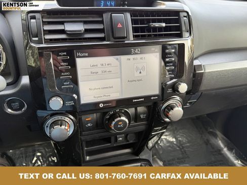 Used 2024 Toyota 4Runner TRD Off-Road AWD/4WD image 26