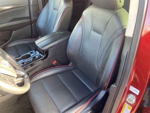 Used 2022 Buick Envision Essence w/ Sport Touring Package image 12